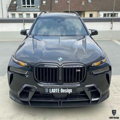BMW X7 Włókno węglowe Body Kit X7 LD stylu Włókno węglowe przednie usta dyfuzor spoiler kaptura koło łuk