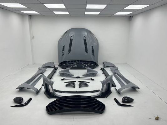 Aston Martin DB11 Włókno węglowe zestaw nadwozia DB11 w stylu mansory przedni i tylni zderzak spódnica boczna fender spoiler kaptur