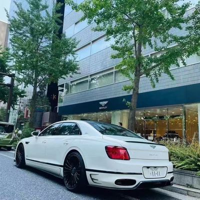Bentley Flying Spur Korpus z włókna węglowego Kit Flying Spur ulepszenia w stylu MANSORY przedni dyfuzor wargi spoiler z maską