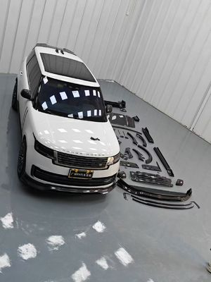 Land Rover Range Rover Body Kit z włókna węglowego Range Rover Uaktualniony przedni dyfuzor ust w stylu Mansory