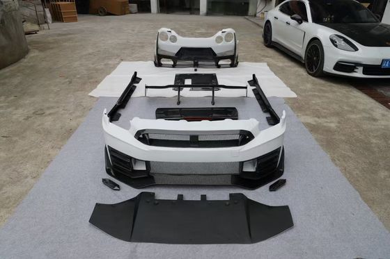 Nissan GTR Karbonowe kadłubki GTR r35 Zmodernizowany 2024nismo styl przedni i tylni zderzak spoilery windy