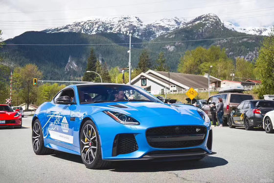 Do Jaguar F-Type Body Kit Włókno węglowe i FPR F-Type Upgraded SVR Style Front Bumper Body Kit