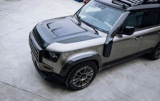 Kapużka z włókna węglowego dla Land Rover Defender Materiał z włókien węglowych Defender Uaktualniona okładka SVR