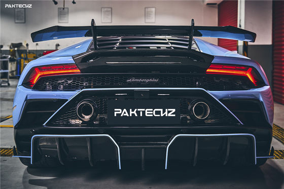 Nowy produkt Zestaw nadwozia z włókna węglowego dla Lamborghini Huracan EVO Huracan EVO Węglowodanowy przedni łopatka dyfuzor spoiler
