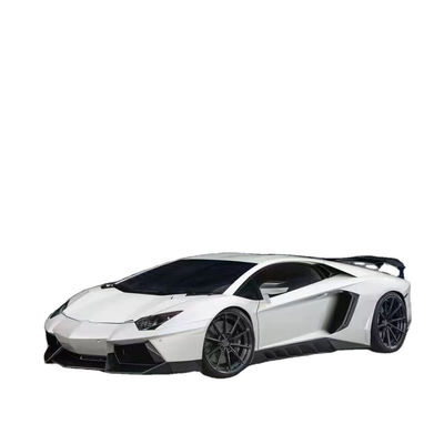 Dla Lamborghini LP700 LP750 Carbon Fiber Body Kit LP700 750 Zmodernizowany Novi Front Shovel Side Skirt Body Kit