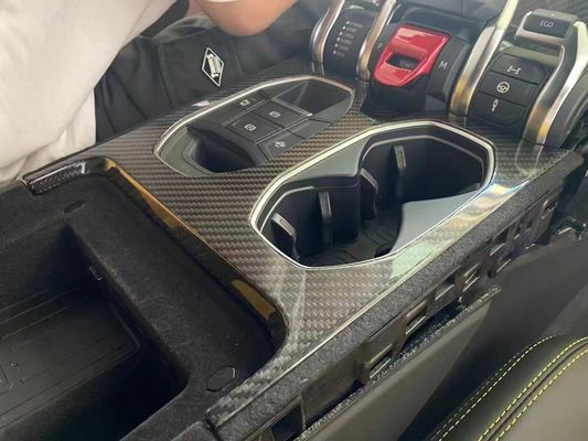 Części samochodowe Wnętrze z włókna węglowego dla Lamborghini Urus Urus Włókna węglowe Centralna powierzchnia sterowania klimatyzacją