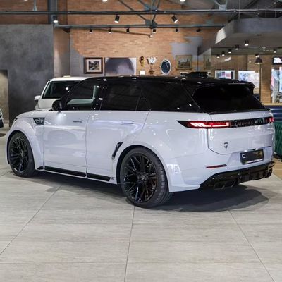 Włókno węglowe Range Rover Sport Body Kit LM Style Front Lip Car Wheel Arch
