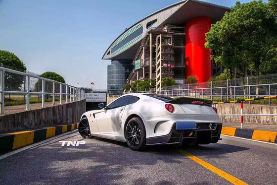 Dla Ferrari 599 Body Kit 599 Modernizowany styl VORS przednia i tylna zderzka boczna spódnica spoiler Carbon Fiber Body Kit