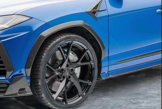 Zestaw części samochodowych z włókna węglowego dla Lamborghini URUS URUS zmodernizuje zestaw MSY przednia łopata dyfuzor spoiler szerokiego ciała