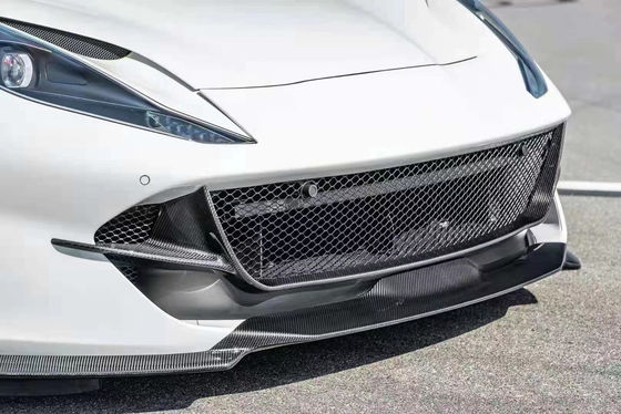 Sucha włókna węglowa dla Ferrari 812 Zestaw nadwozia z włókna węglowego 812 Zmodernizowany styl Nivic Front Lip Diffuser Spoiler Hood