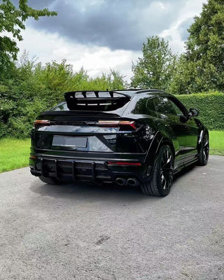 Dla Lamborghini URUS Spoiler z włókna węglowego URUS ulepsza spoiler z włókna węglowego w stylu PD
