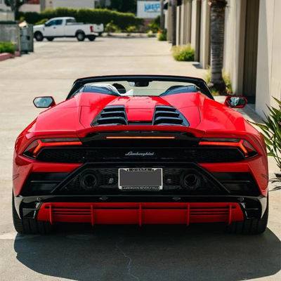 Biały EVO Style Carbon Fiber Body Kit Wymiana przedniego i tylnego zderzaka Evo Widebody Kit