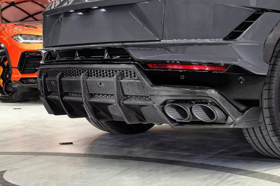 2023-2024 Lamborghini Body Kit URUS Top Style Front Lip Diffuser Spoiler Kit