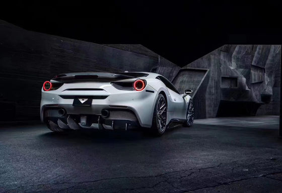 Do Ferrari 488 Węglowy zestaw nadwozia 488 Uaktualniony styl Vors Węglowy zestaw nadwozia z przednim dyfuzorem ust spoiler
