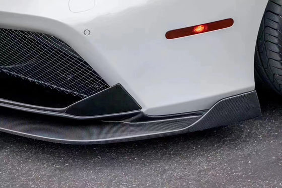 Do Ferrari 488 Węglowy zestaw nadwozia 488 Uaktualniony styl Vors Węglowy zestaw nadwozia z przednim dyfuzorem ust spoiler