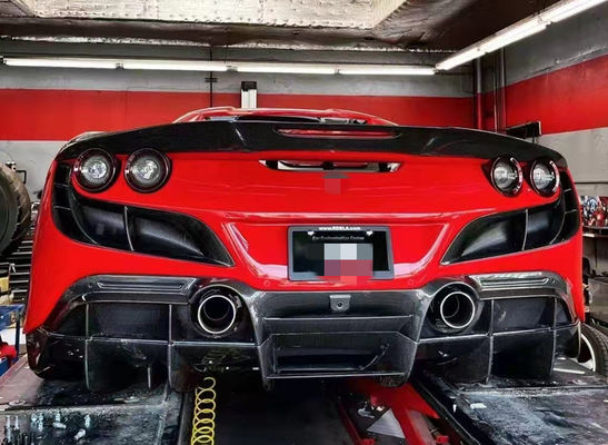 Dla Ferrari F8 Zestaw nadwozia z włókna węglowego