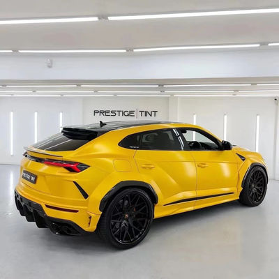 1016 Style Lamborghini Body Kit Urus Włókno węglowe przedni dyfuzor warg spoiler Hood Biały