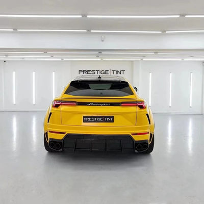1016 Style Lamborghini Body Kit Urus Włókno węglowe przedni dyfuzor warg spoiler Hood Biały