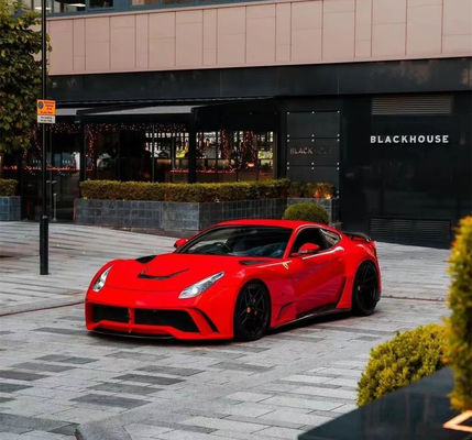 Do Ferrari F12 Zestaw szerokości nadwozia z włókna węglowego F12 Zestaw szerokości nadwozia z włókna węglowego