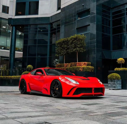 Do Ferrari F12 Zestaw szerokości nadwozia z włókna węglowego F12 Zestaw szerokości nadwozia z włókna węglowego