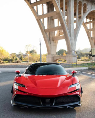 Do Ferrari SF90 Zestaw nadwozia z włókna węglowego SF90 Modernizacja stylu RYFT Skok w dół przedni dyfuzor warg spoiler zestaw nadwozia