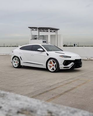 Lamborghini URUS Carbon Body Kit NT Style Front Lip Diffuser Spoiler Custom Wide Body Kits