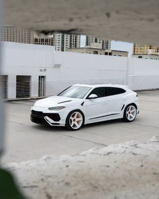 Lamborghini URUS Carbon Body Kit NT Style Front Lip Diffuser Spoiler Custom Wide Body Kits