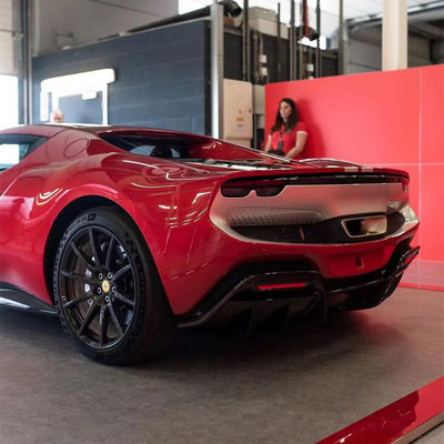 296GTB Ferrari Body Kit 296GTB OEM Włókno węglowe Uniwersalny przedni dyfuzor Spoiler Body Kit