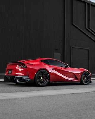 1016 Ferrari Body Kit 812 190mm Włókno węglowe przedni zderzak dyfuzor Spoiler