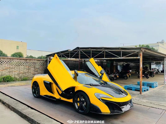 Części węglowe przedniego zderzaka samochodu dla Mclaren Mp4 12C 625c 650S Uaktualnienie do 675LT Style Body Kit