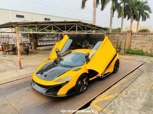 Części węglowe przedniego zderzaka samochodu dla Mclaren Mp4 12C 625c 650S Uaktualnienie do 675LT Style Body Kit