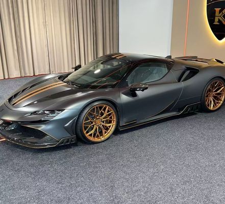 Ferrari SF90 Włókno węglowe SF90 KY PP Plastikowy dyfuzor spoiler Side Skirt Body Kit