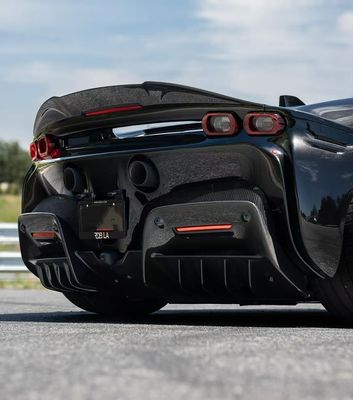 SF90 Ferrari Włókno węglowe Body Kit 1016 Style Front Lip Air Intake Black Spoiler Fender