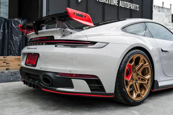 Dla Porsche 911 992 Zestaw nadwozia z włókna węglowego 911 992 Zmodernizowany styl TechArt Przedni łopatka dyfuzor spoiler bok spódnica zestaw nadwozia