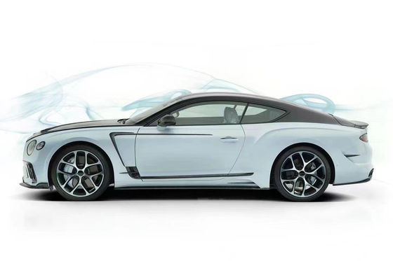 Włókno węglowe 3S3 Bentley Body Kit Automatyczne części Bumper Diffuser Front Shovel OEM