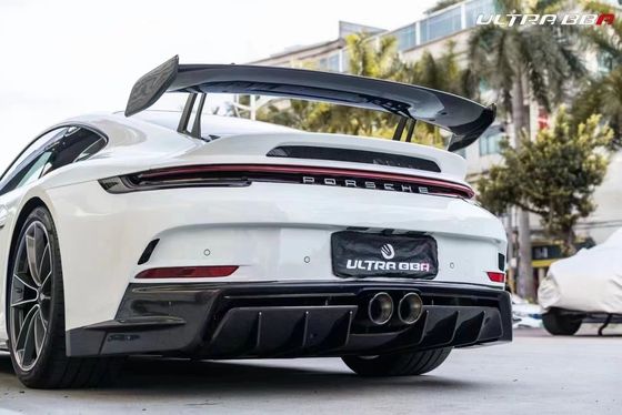 Spoiler z włókien węglowych dla Porsche 911 992 Materiał z włókien węglowych 911 992 Modernizowany styl GT3