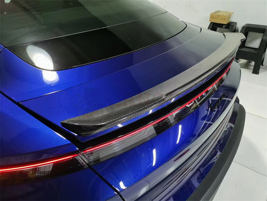 Dla Porsche Taycan zestaw nadwozia z podgrzewaczem z włókna węglowego