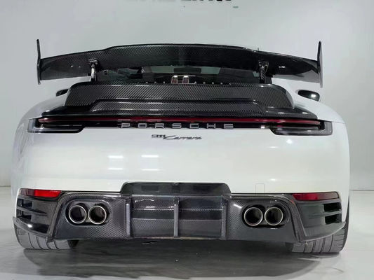 Części samochodowe dla Porsche 911 992 Zestaw nadwozia z włókna węglowego 911 992 Zmodernizowany zestaw nadwozia w stylu szopki z przodu