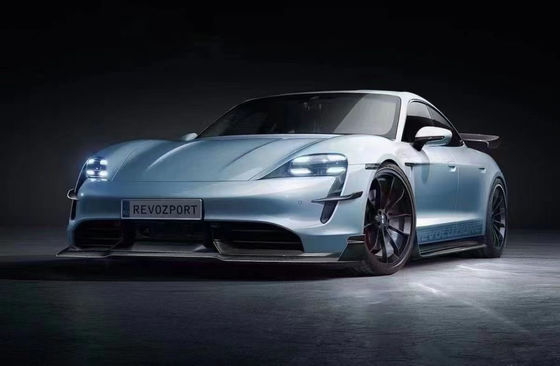 Części samochodowe dla Porsche Taycan Zestaw nadwozia z włókna węglowego TAYCAN UPGREAD REVOZPORT Style Front Shovel Diffuser Spoiler Body Kit