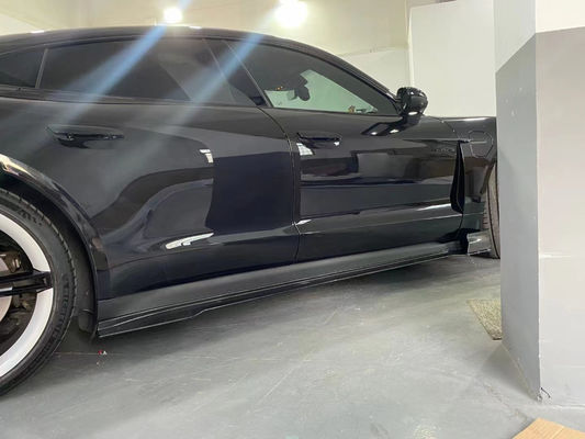 Części samochodowe dla Porsche Taycan Zestaw nadwozia z włókna węglowego TAYCAN UPGREAD REVOZPORT Style Front Shovel Diffuser Spoiler Body Kit