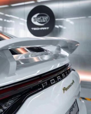 Części samochodowe dla Porsche Palamela 971 Spoiler Palamela 971 została zmodernizowana z Techart Style Carbon Fiber Spoiler