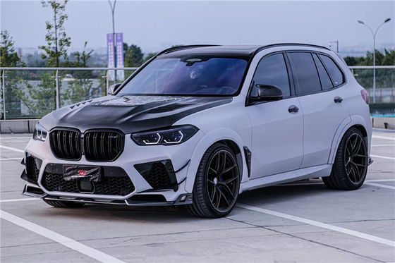 Zestaw części samochodowych z włókna węglowego do BMW X5M X5M Zestaw z włókna węglowego do maszyny X5M przednia łopata dyfuzor spoiler X5M szeroka maszyna