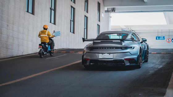 Dla Porsche 911 992 Zestaw nadwozia z włókna węglowego 992 Zmodernizowany zestaw nadwozia w stylu MIW przedni i tylni zderzak spoiler Hood szeroki