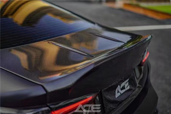 dla BMW M3 M4 tylna osłona z włókna węglowego M3 M4 styl CSL suchy osłona z włókna węglowego tylna osłona z tylnej osłony