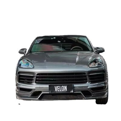 Wymiana 2019 Porsche Cayenne Body Kit Side Skirts Dry Carbon Fiber Diffuser Spoiler