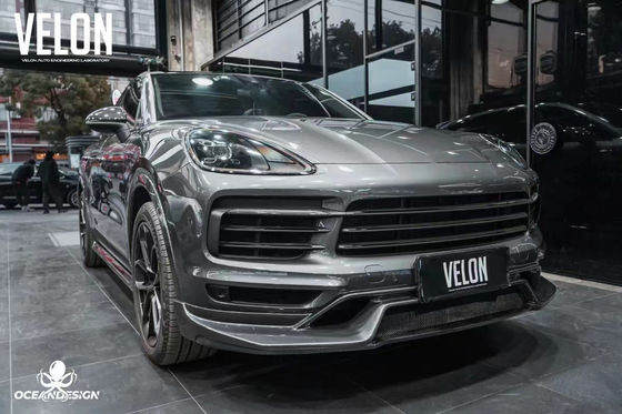 Wymiana 2019 Porsche Cayenne Body Kit Side Skirts Dry Carbon Fiber Diffuser Spoiler