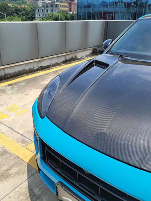 2019 Black Porsche Cayenne Body Kit TH Style Hood Motor Cover Sucha włókna węglowe