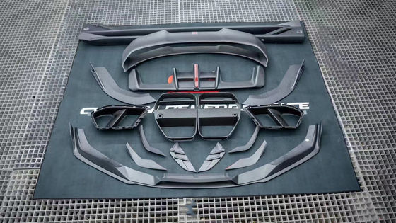 Do BMW G80 G82 M3 M4 Zestaw nadwozia z włókna węglowego G80 G82 M3 M4 Modernizowany styl AE Front Lip Diffuser Spoiler Side Skirt Body