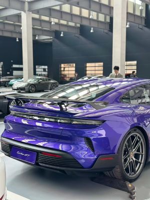 Taycan Porsche Body Kit Taycan Wch Style Karbonowe skrzydło spoiler