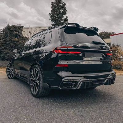 Dla BMW X7 Zestaw nadwozia z włókna węglowego Zestaw nadwozia z włókna węglowego w stylu LD